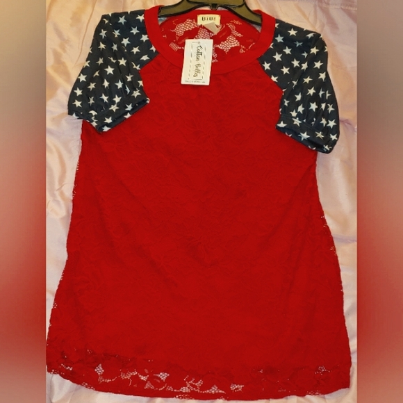 COTTEN BELLES BOUTIQUE BIBI RED WHITE AND BLUE LACE BLOUSE SIZE SMALL - Picture 1 of 3